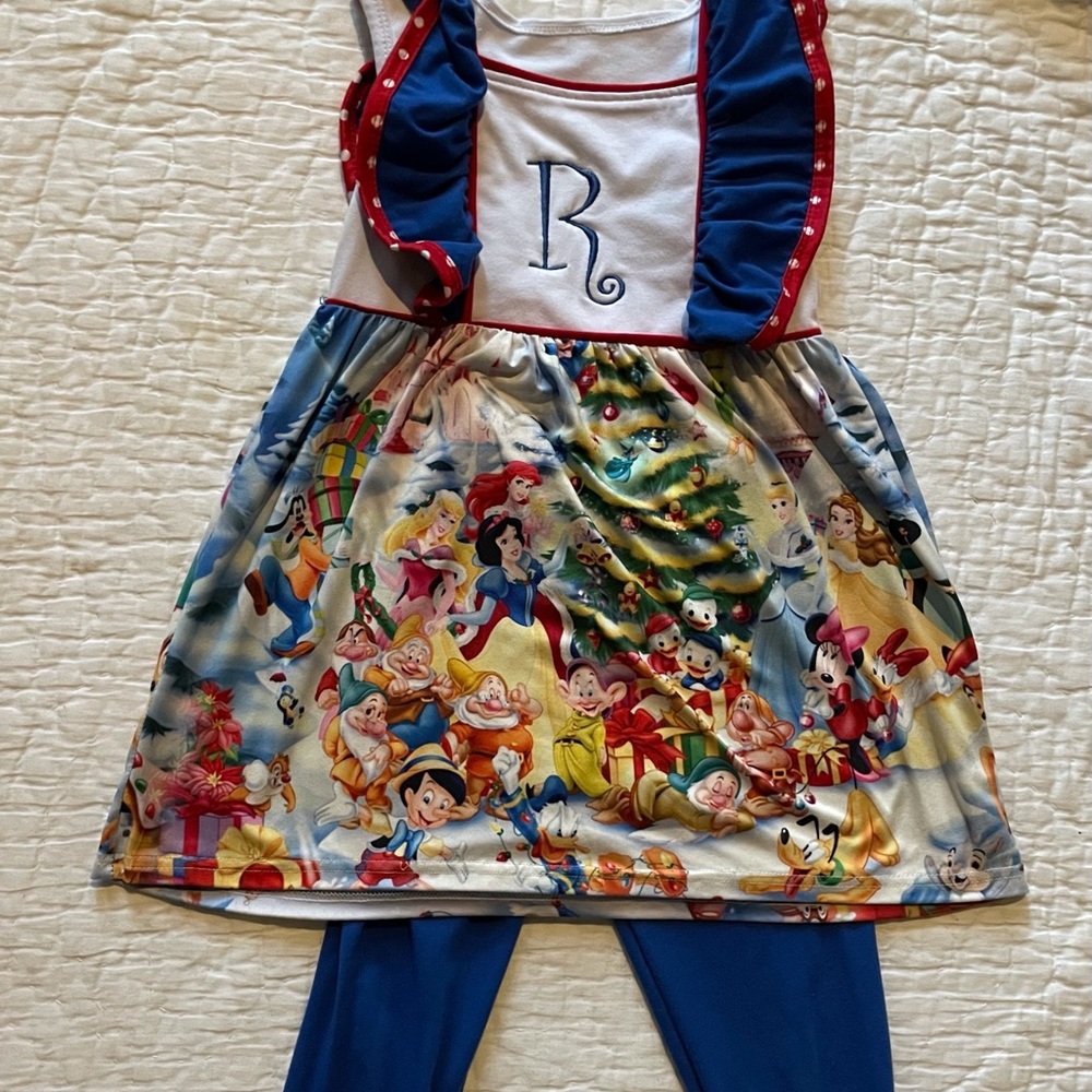 Disney girl’s Christmas outfit-2 piece set with tunic top and blue leggings